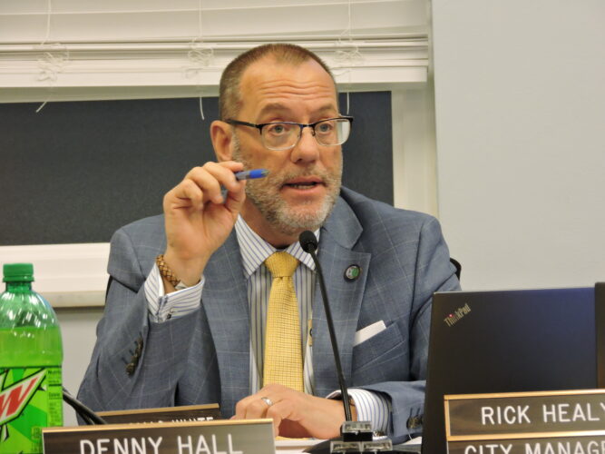 Moundsville Leaders Hear Proposal for $4 Million Indoor Recreation Center